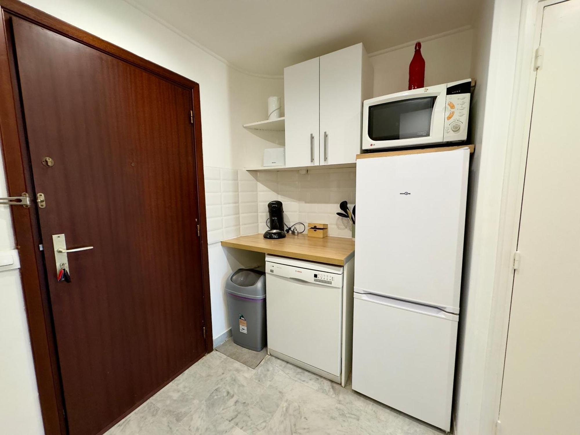Appartamento L'alexandra - Trés Beau 2p - Parking Privé - A 5min Des Plages Du Midi *